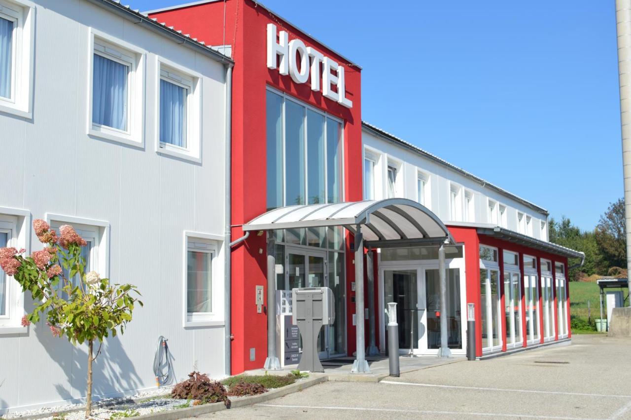 Hotel Amedia Express Sattledt, Trademark Collection By Wyndham Exterior foto